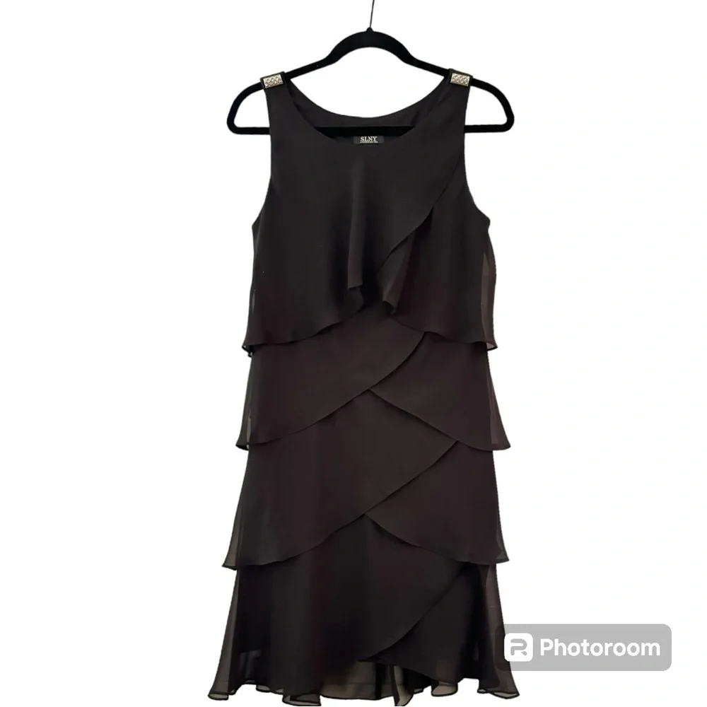 NWOT SLNY Tiered Chiffon Dress - Picture 4 of 11